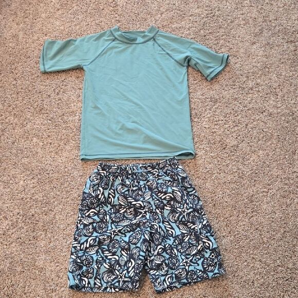 Garnet Hill Green and Black Swim Set for Active Adventures - Picture 1 of 7